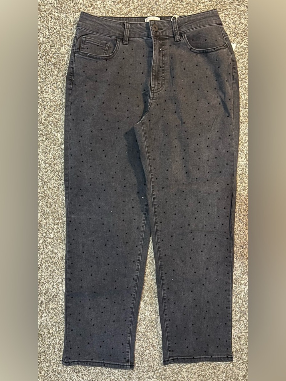 NWT: Camila Coelho Straight Ankle Rhinestone Studded High Rise Jeans! Size 8.